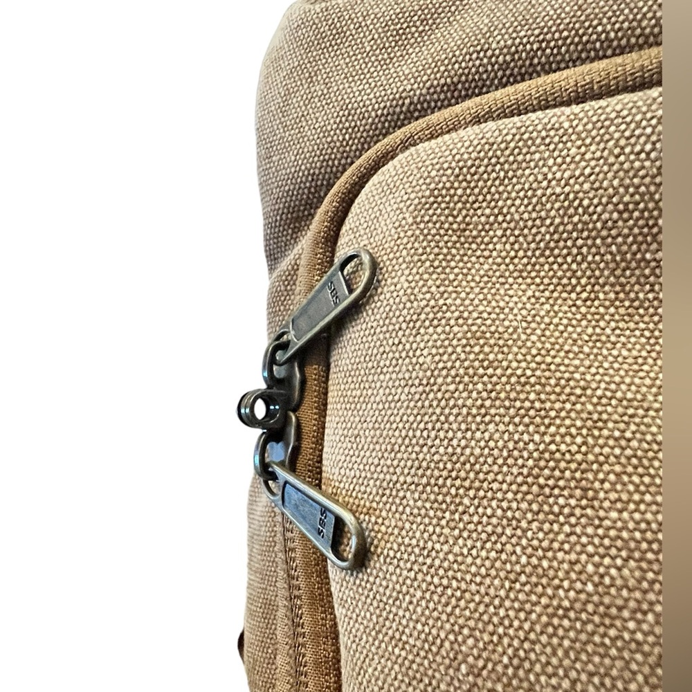 Canvas Camera Backpack - Picture 14 of 15